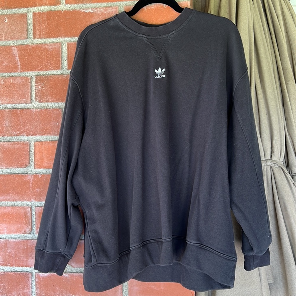 🖤 Adidas Faded Black Vintage Style Crewneck Sweatshirt XL